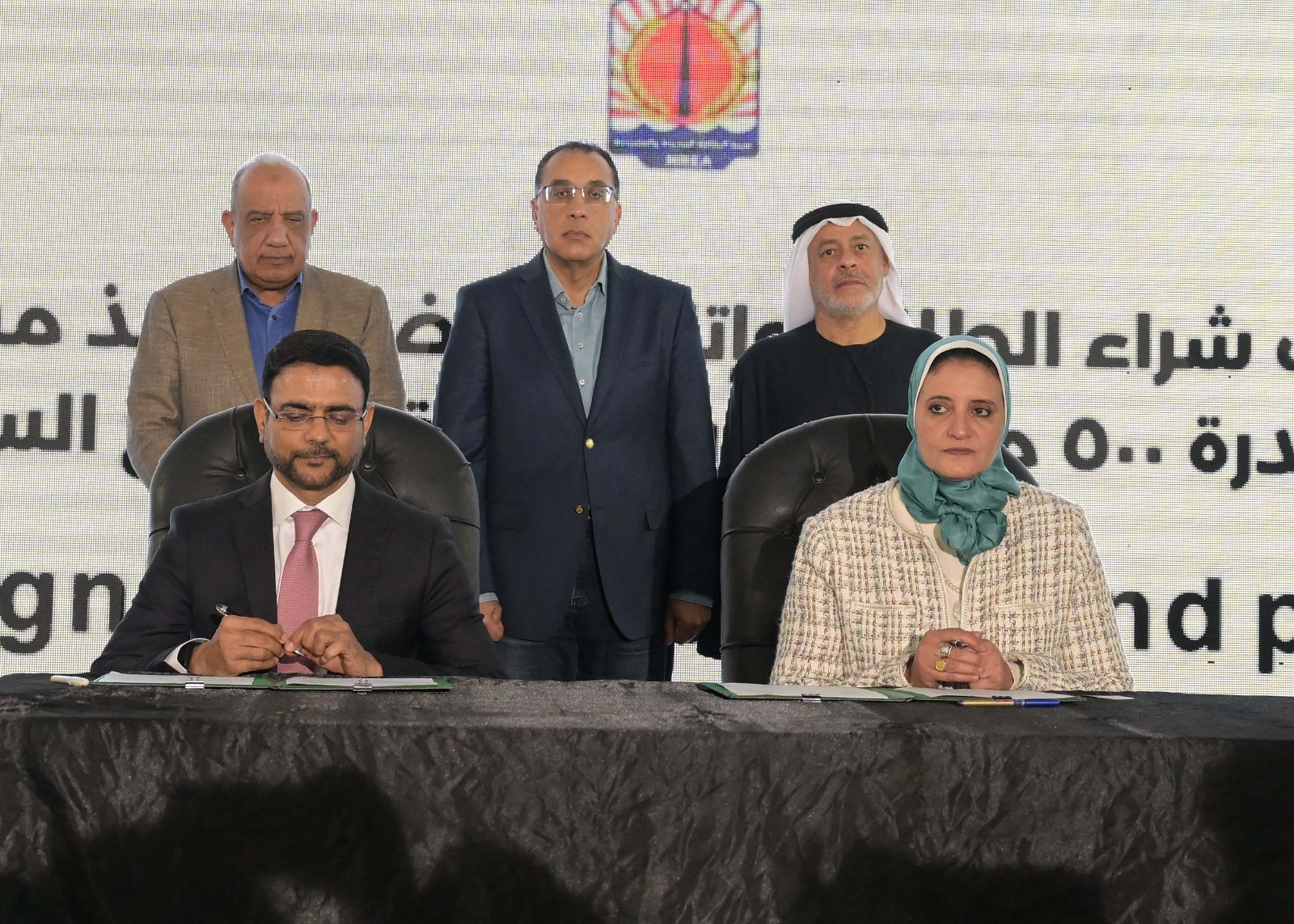  توقيع اتفاقيتين لتنفيذ مشروع محطة رياح بقدرة 500 ميجاوات بخليج السويس 